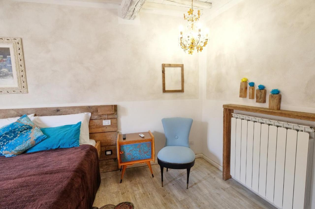 לוקה La Boheme Suite With Ac And Wifi מראה חיצוני תמונה