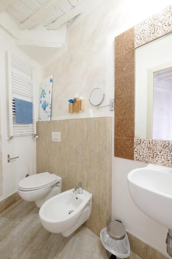 לוקה La Boheme Suite With Ac And Wifi מראה חיצוני תמונה